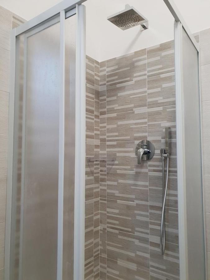 Leader Apartment 4 - Monzino - Hockey Msg Arena - Linate - Milano Esterno foto