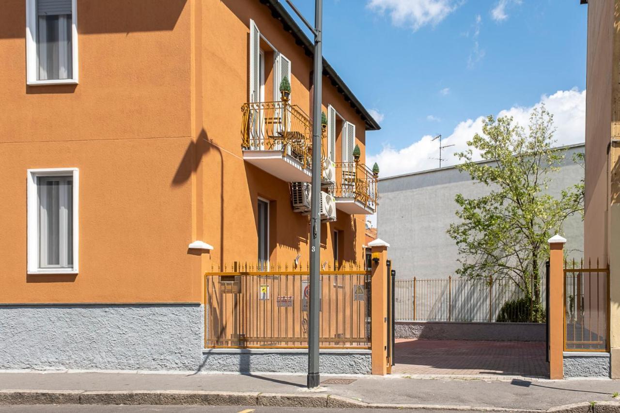 Leader Apartment 4 - Monzino - Hockey Msg Arena - Linate - Milano Esterno foto